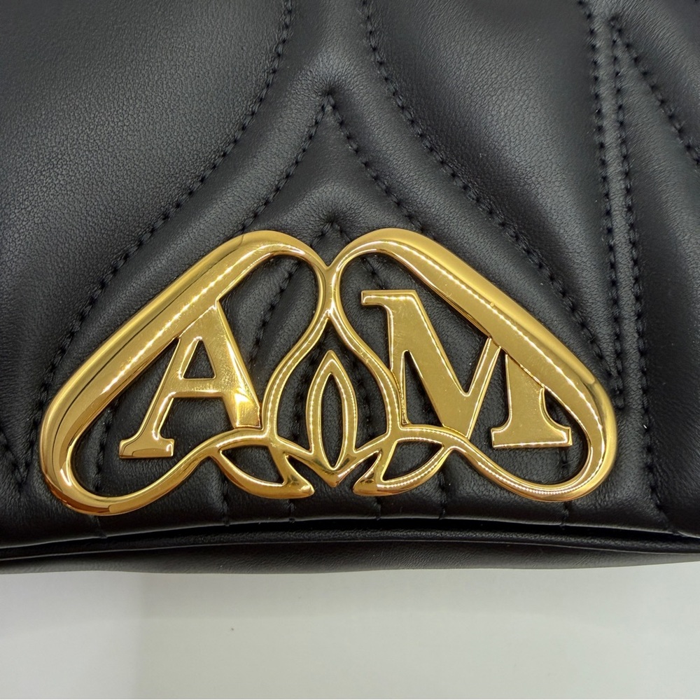 NWT Alexander McQueen Black Mini Bag with Gold Chain - Picture 7 of 9